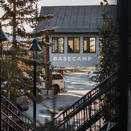 Basecamp Lodge Canmore Extérieur photo